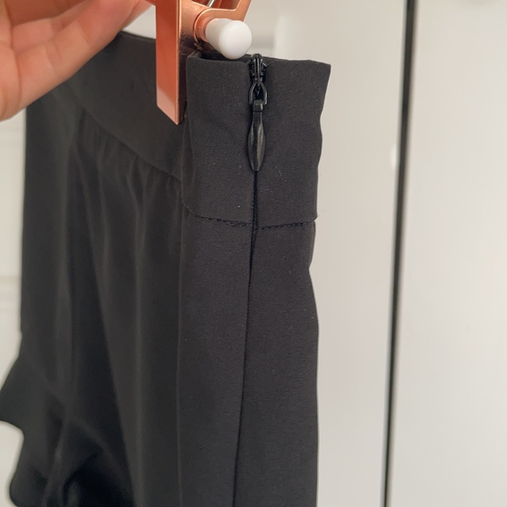 Black Ruffle Shorts - Picture 4 of 7
